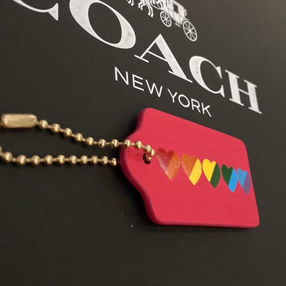 Coach Rare Pride Rainbow Heart Leather fuchsia Leather hangtag fob bag charm NWT - Picture 2 of 5